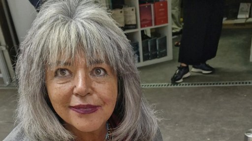 Margarida Pinto Correia presta homenagem à irmã Clara com publicação minimalista