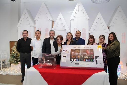 UAT celebra la temporada navideña con festejos para su personal sindicalizado