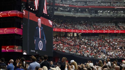 Trump Classifica Antifa como Organização Terrorista após Morte de Charlie Kirk