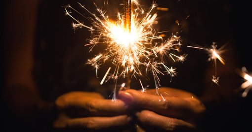 Sanciones económicas y penales para padres que permitan a sus hijos manipular pólvora