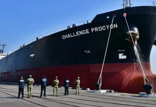 Desarticulan Red de Huachicol Fiscal que Involucra a Altos Mandos de la Marina