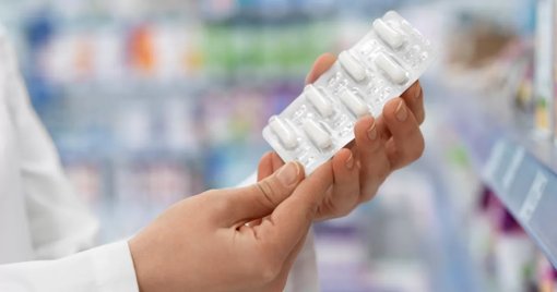 Sistema de salud en crisis: deudas con farmacéuticas alcanzan $4,3 billones mientras Gobierno detalla financiación de la reforma