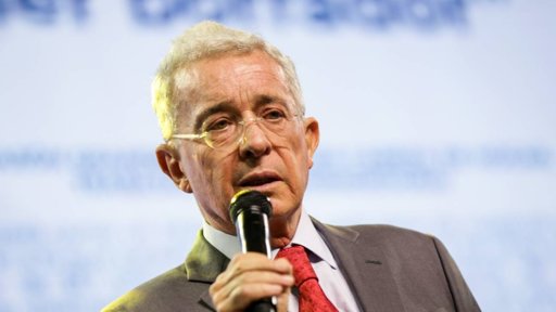 CNE abre indagación sobre posible inhabilidad de Álvaro Uribe para aspirar al Senado en 2026