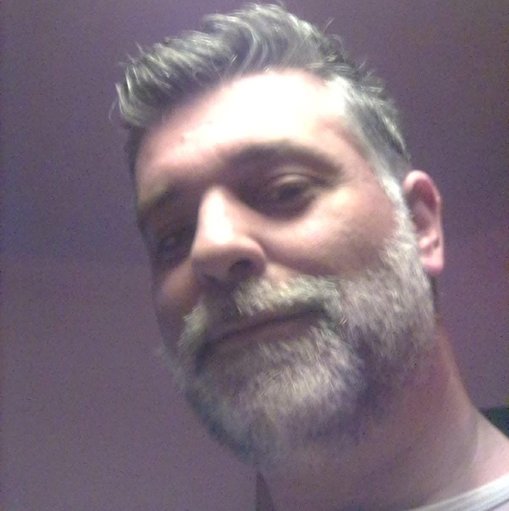 Enfermeiro dos CHUC Morre em Acidente de Mota em Coimbra