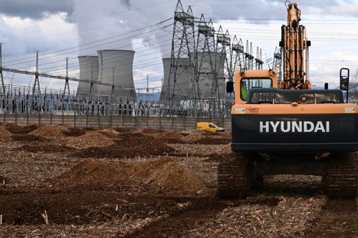 Le coût des futurs réacteurs nucléaires EPR2 revu à la hausse par EDF