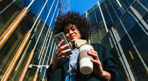 Expertos en ciberseguridad predicen un 2026 dominado por la IA, identidades sintéticas y seguridad autónoma