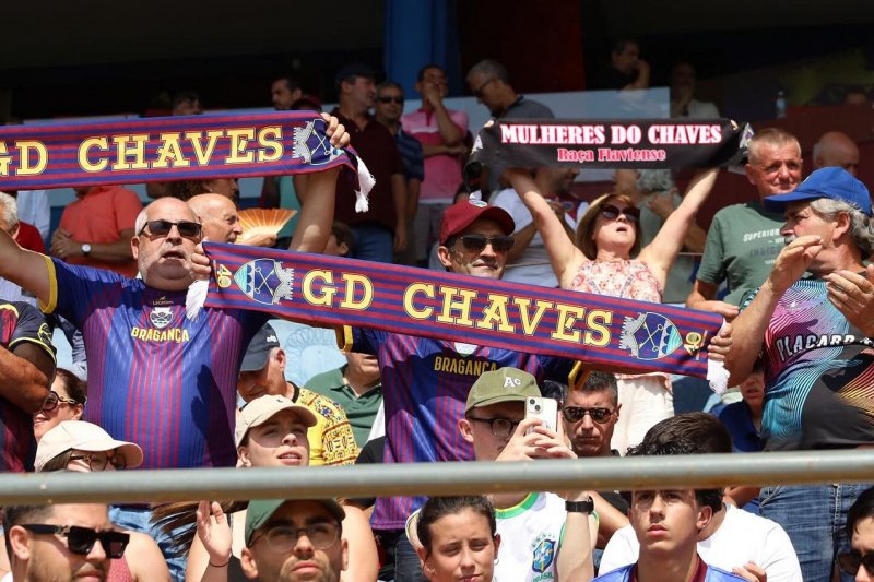 Chaves e Benfica B empatam na abertura do campeonato em Trás-os-Montes