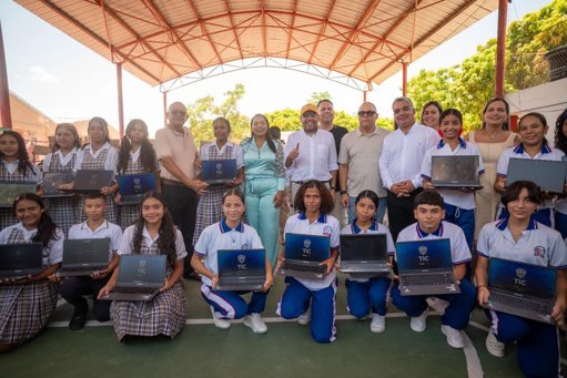 MinTIC impulsa la transformación digital del Atlántico con millonaria inversión