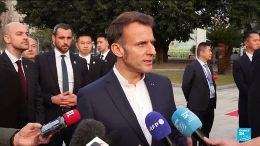 Visite d'Emmanuel Macron en Chine : entre diplomatie du panda et avertissements sur la division