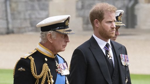 Reencontro entre o Príncipe Harry e o Rei Carlos III marca visita ao Reino Unido