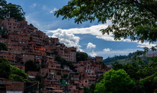 Medellín adopta el macroproyecto de La Iguaná para la transformación urbana del sector