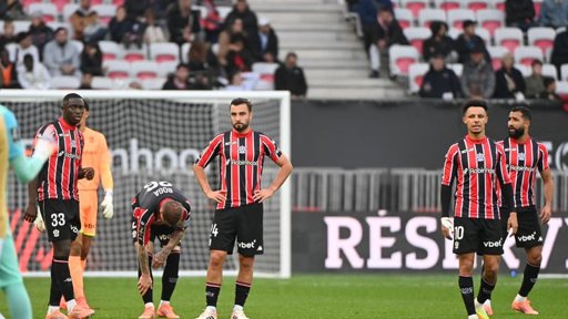L'OGC Nice s'enfonce dans une crise profonde après une nouvelle défaite contre Angers
