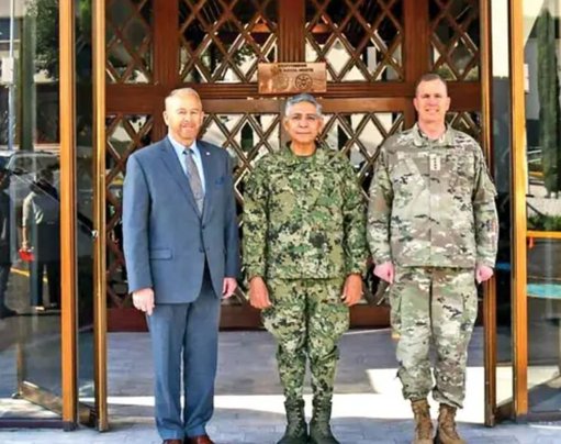 Trump Evalúa "Medidas Adicionales" Contra Cárteles y Advierte que "No Está Contento con México"