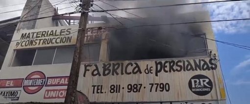 Incendio en academia de baile en Monterrey moviliza a cuerpos de emergencia