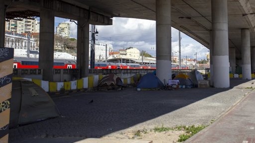 Plano de Recuperação e Resiliência enfrenta desafios na execução de projetos de habitação