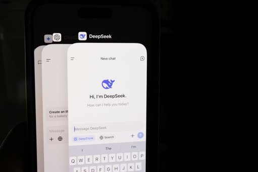 DeepSeek Lança Modelos de IA Gratuitos para Desafiar Domínio da OpenAI e Google