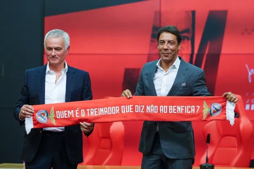 Derrota histórica do Benfica frente ao Qarabag dita saída de Bruno Lage