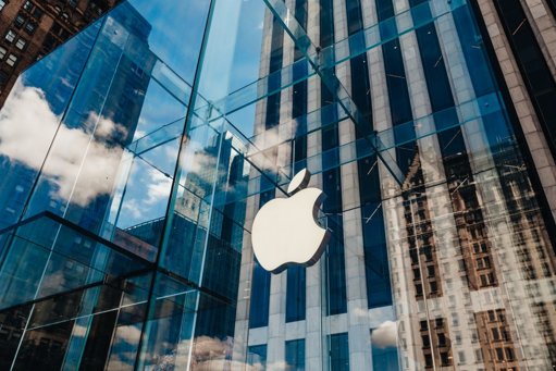 Apple Gira su Estrategia: Pausa el Vision Pro Asequible para Acelerar sus Gafas Inteligentes