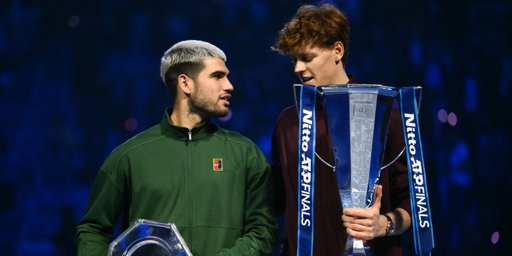 Tennis : Jannik Sinner conserve son titre aux Finales ATP face à Carlos Alcaraz