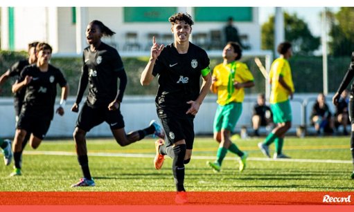 Sporting goleia Estrela da Amadora antes do dérbi com o Benfica