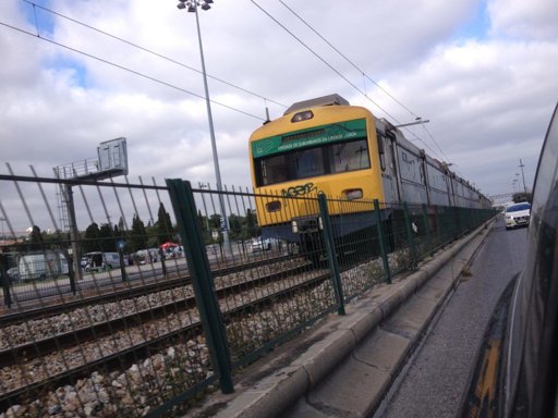 Atropelamento mortal interrompe circulação na Linha de Cascais