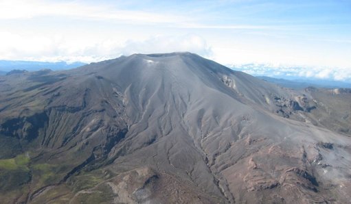 Actividad del Volcán Puracé obliga a elevar la alerta a naranja y a recomendar evacuaciones