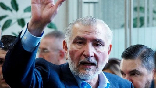 Presentan 37 denuncias contra Adán Augusto López por presunta corrupción en Tabasco