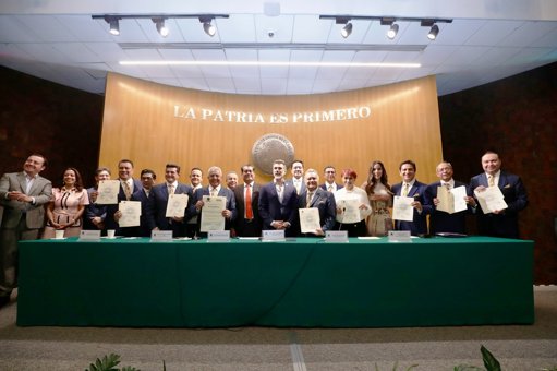 La Sonora Santanera Recibe Homenaje en la Cámara de Diputados por 70 Años de Trayectoria