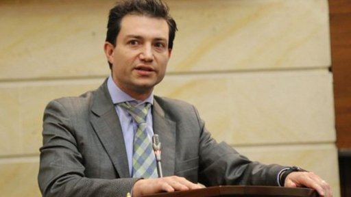 Coaliciones de Centro y Derecha Buscan Candidato Único para las Presidenciales de 2026