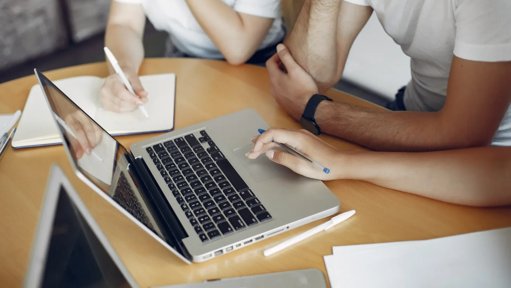 Quebra de candidatos ao ensino superior atribuída a novas regras de acesso