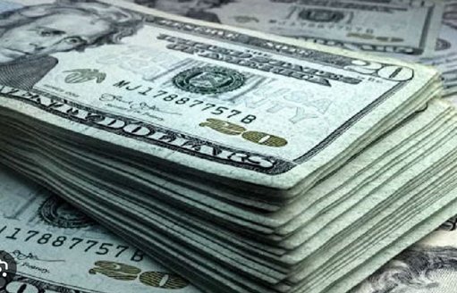 El Peso Mexicano Muestra Fortaleza y se Ubica por Debajo de las 18.50 Unidades por Dólar