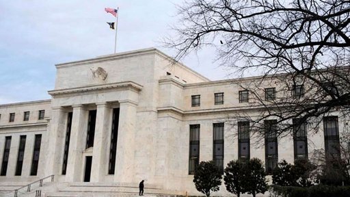 Reserva Federal de EE.

UU. recorta su tasa de interés por primera vez desde diciembre