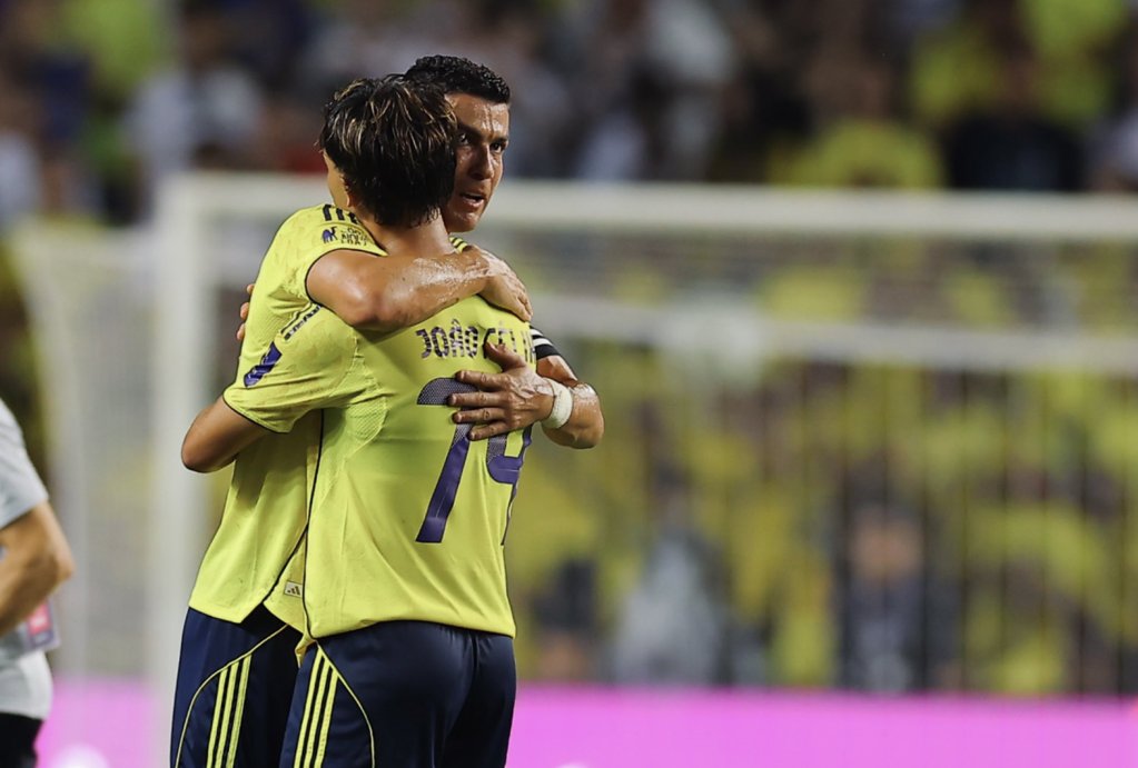 Parceria portuguesa decisiva: Ronaldo assiste e Félix marca na vitória do Al Nassr