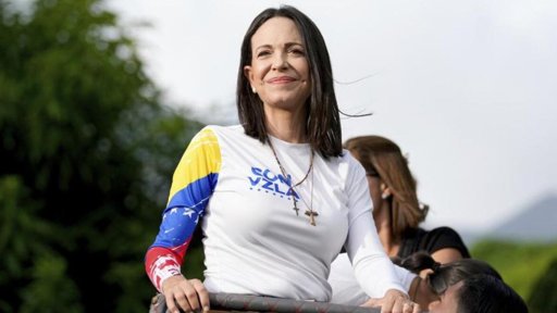 María Corina Machado gana el Nobel de la Paz y genera controversia por reacción del presidente Petro