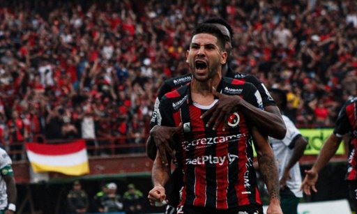 Cúcuta Deportivo regresa a la primera división tras una final épica