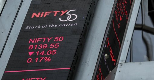 Resultados de Apple y Amazon Impulsan a las Bolsas Estadounidenses