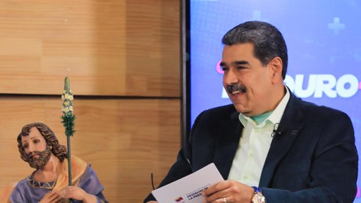 Venezuela denuncia "intimidación" de EE. UU. y fortalece su sistema de defensa