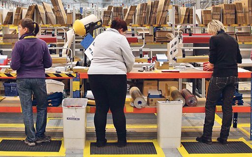 Sindicato denuncia despedimento de 274 trabalhadores no grupo têxtil Polopiqué