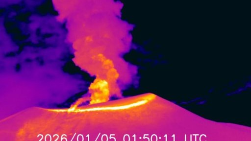 Volcán Puracé Mantiene en Alerta Naranja a Colombia por Actividad Sísmica y Emisiones de Ceniza