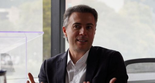 Daniel Quintero opta por una candidatura independiente por firmas tras retirarse de la consulta