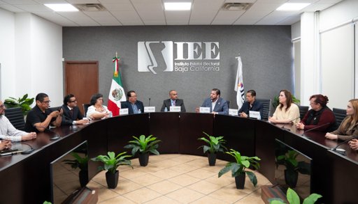 Alcalde Ismael Burgueño Entrega Primer Informe de Labores al IEEBC