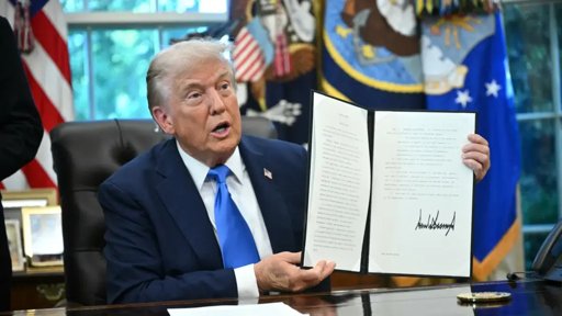 Nueva Política Migratoria: Tarifa de US$100.000 para Visas H-1B y Creación de una "Visa Dorada"