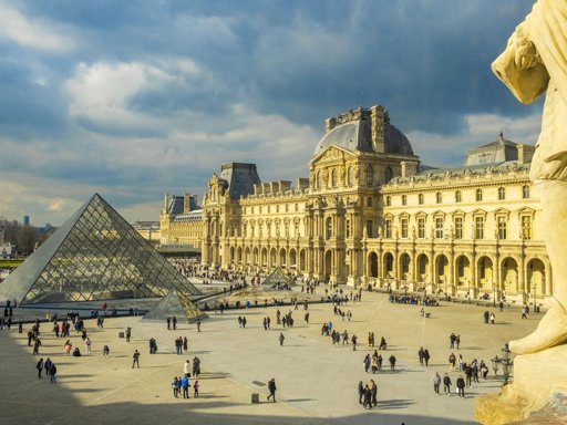 Le cambriolage spectaculaire du musée du Louvre