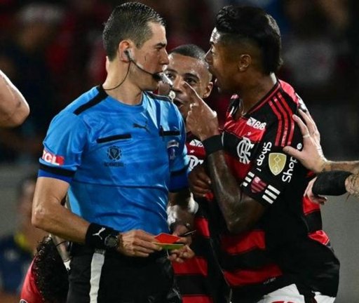 CONMEBOL confirma error del árbitro Andrés Rojas y anula expulsión de Gonzalo Plata