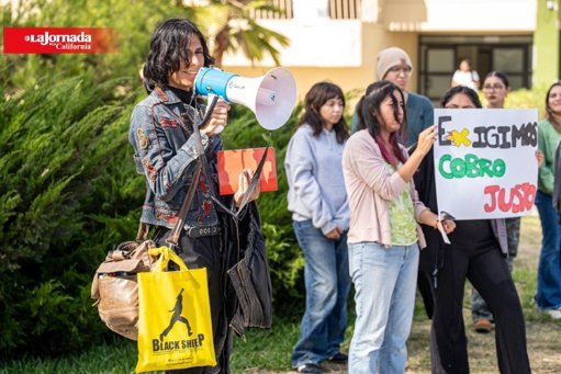 Estudiantes de la UABC exigen respeto a tarifas preferenciales en el transporte público