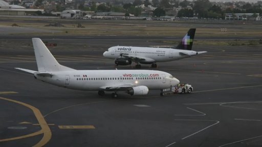 Volaris y Viva Aerobus anuncian alianza para crear un gigante aéreo de bajo costo