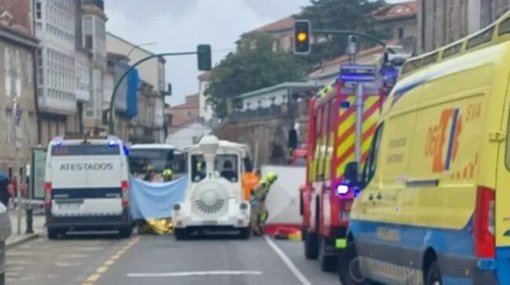 Idosa de 84 anos morre atropelada por comboio turístico na Galiza