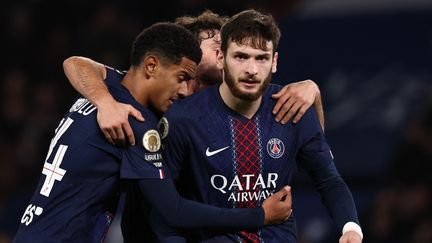 Le PSG réagit avec autorité en écrasant le Stade Rennais (5-0)