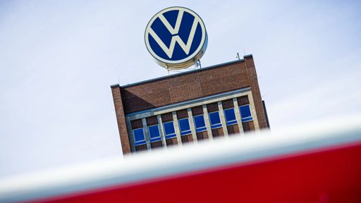 Tarifas Americanas Levam Volkswagen a Adiar Plano de Investimento Milionário