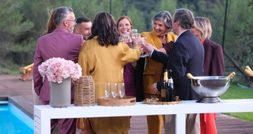 SIC Lança Novo 'Reality Show' "A Minha Mãe com o Teu Pai" com Júlia Pinheiro